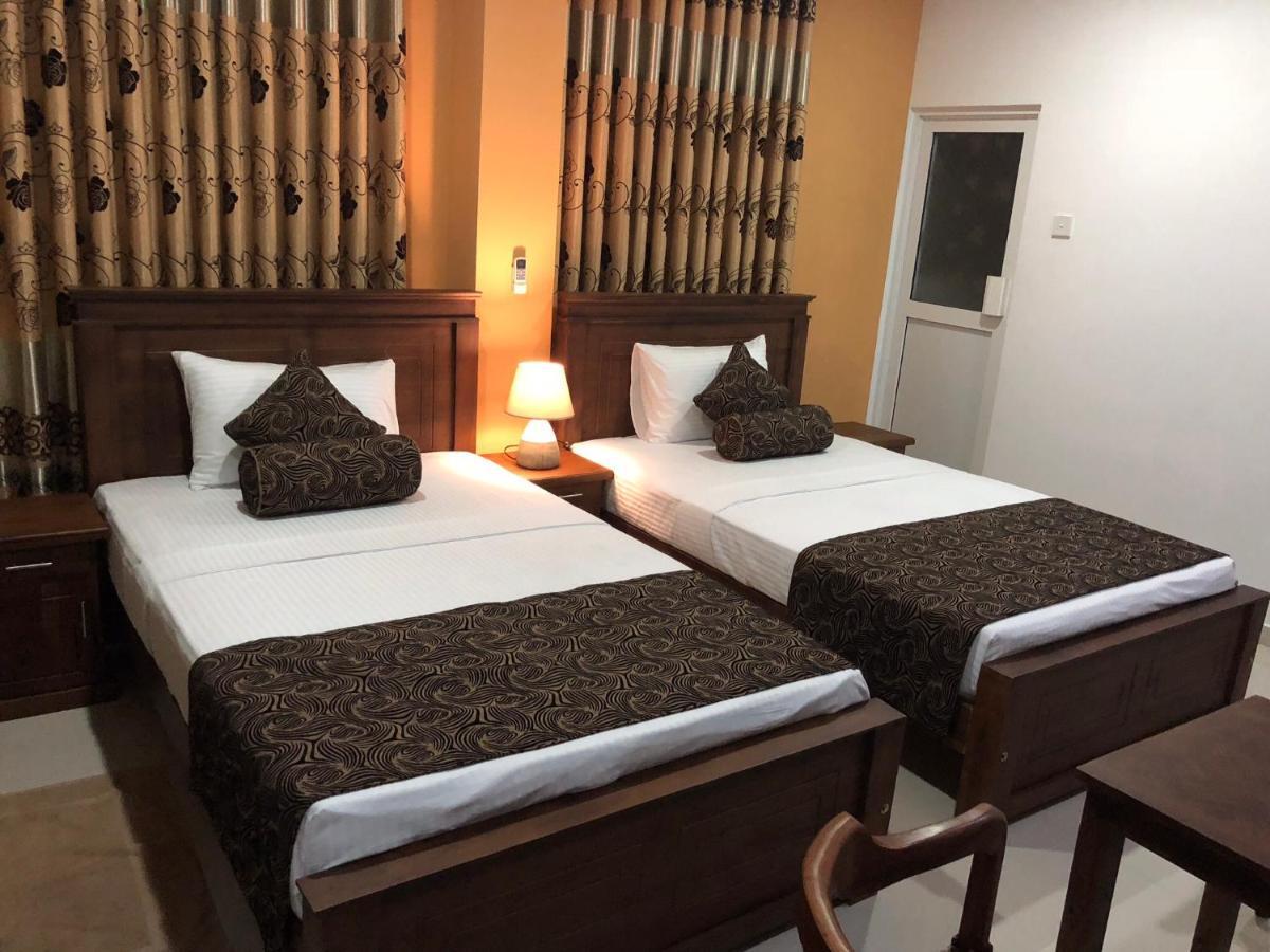 Amaya Rest Galle Bilik gambar